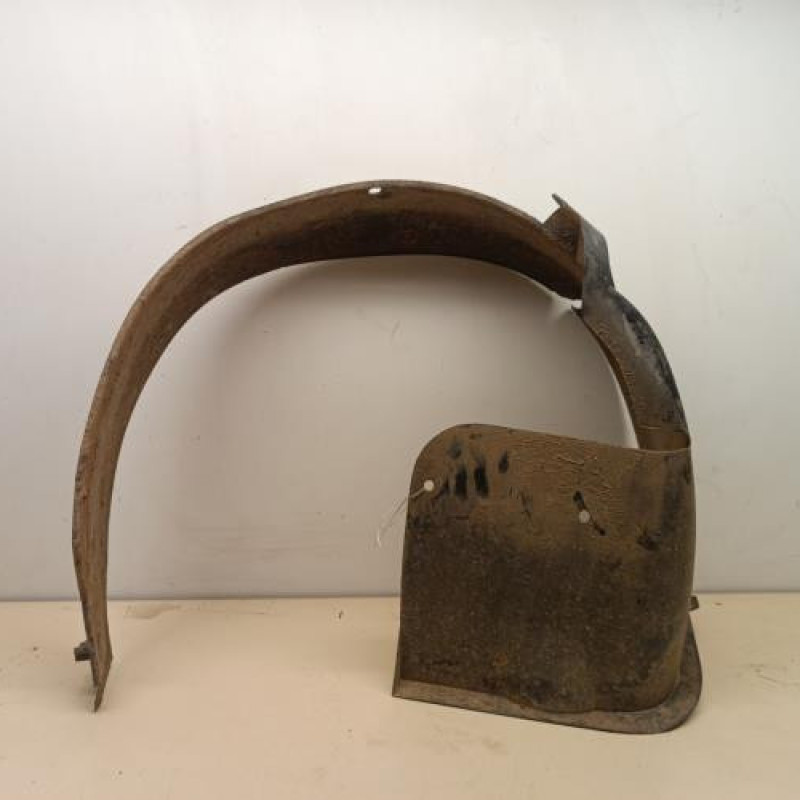 Pare boue avant gauche CITROEN SAXO Pare boue avant gauche CITROEN SAXO