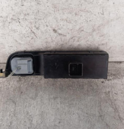 Interrupteur de leve vitre avant gauche VOLKSWAGEN TIGUAN 1