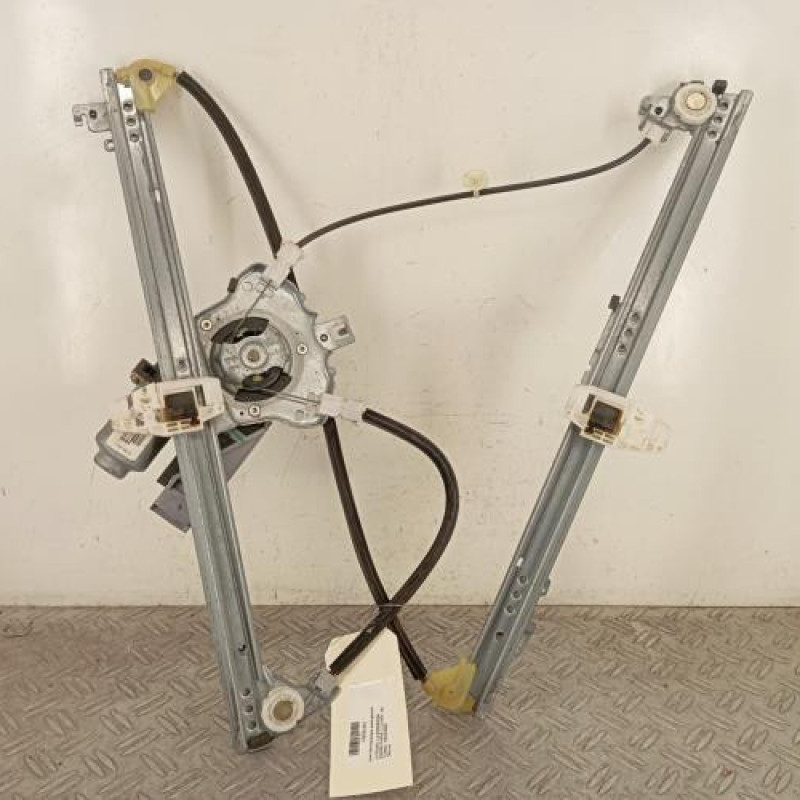 Leve vitre electrique avant gauche CITROEN XSARA