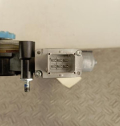 Leve vitre electrique avant droit FIAT DOBLO 2