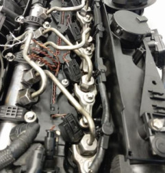 Moteur BMW X3 E83 Photo n°6