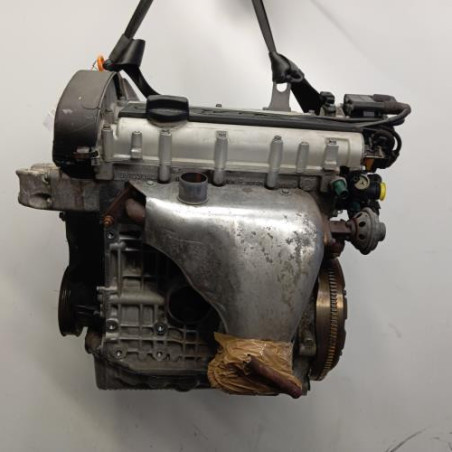 Moteur VOLKSWAGEN GOLF 4 Photo n°1