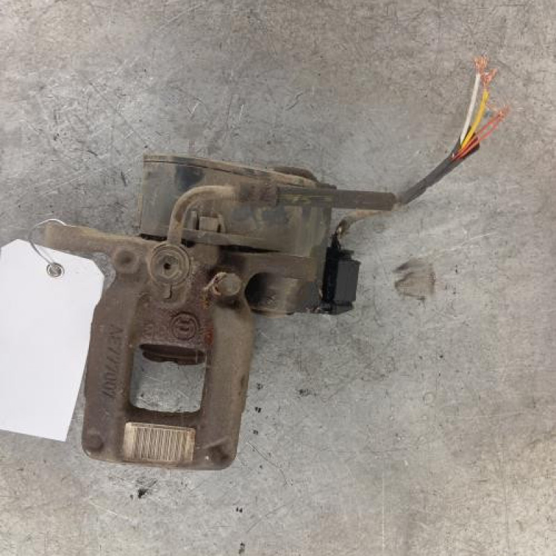 Etrier arriere droit (freinage) PEUGEOT 308 2 SW Etrier arriere droit (freinage) PEUGEOT 308 2 SW