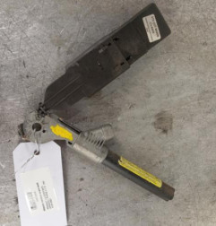 Attache ceinture avant droit RENAULT KANGOO 1 Photo n°1