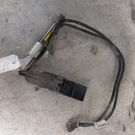 Attache ceinture avant gauche RENAULT KANGOO 1 Photo n°1