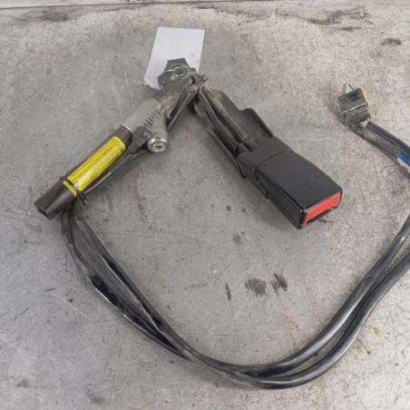 Attache ceinture avant gauche RENAULT KANGOO 1