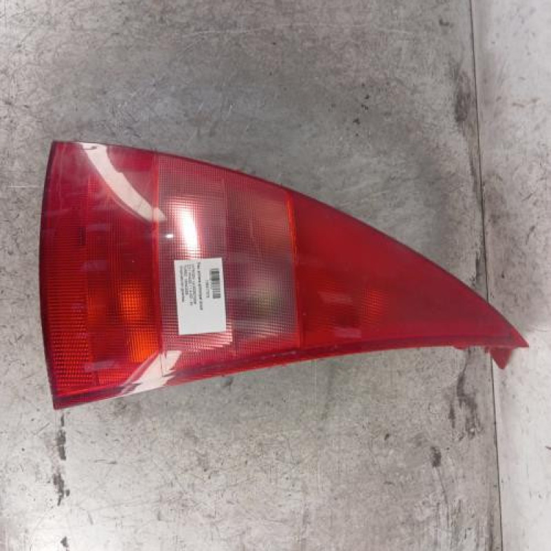 Feu arriere principal droit (feux) CITROEN C3 1 Feu arriere principal droit (feux) CITROEN C3 1