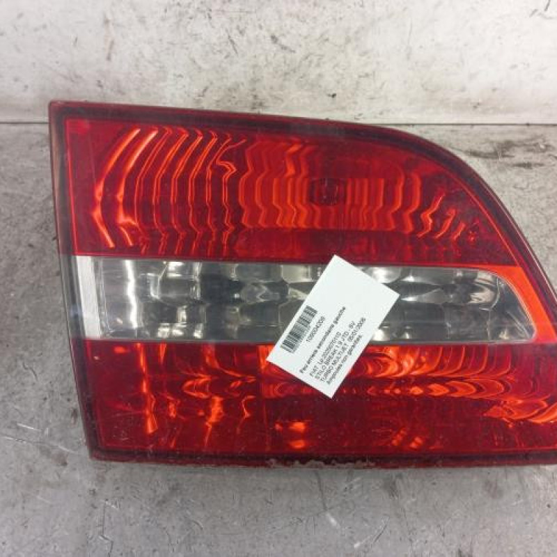 Feu arriere secondaire gauche (feux) FIAT STILO