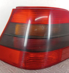Feu arriere principal gauche (feux) VOLKSWAGEN GOLF 4 Photo n°1