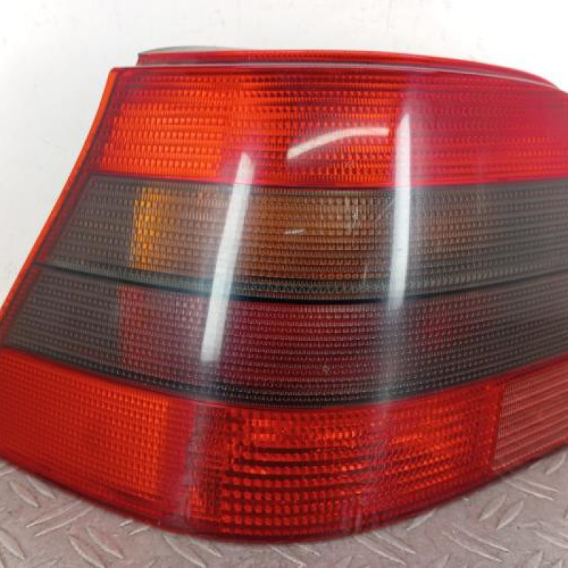 Feu arriere principal gauche (feux) VOLKSWAGEN GOLF 4