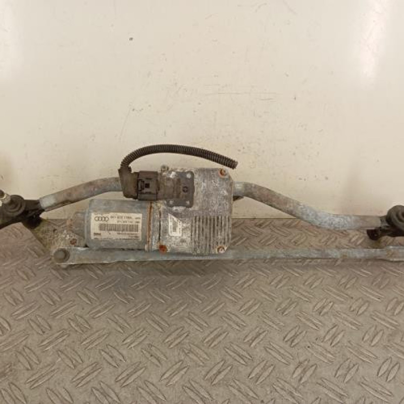 Moteur essuie glace avant AUDI A4 3