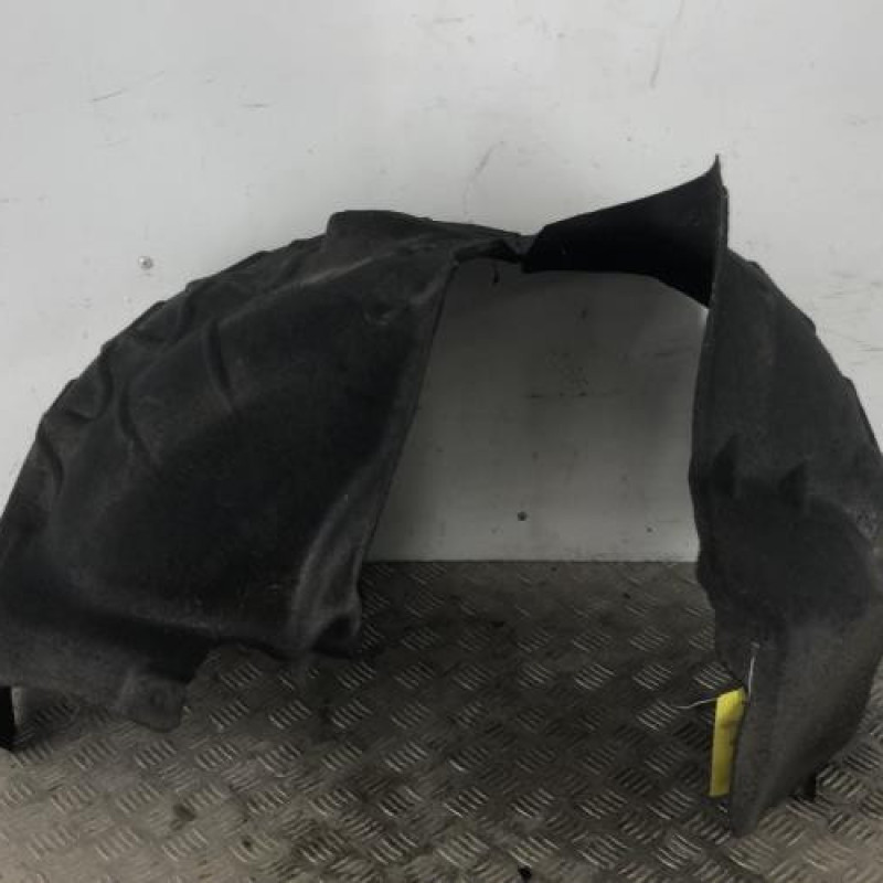 Pare boue arriere droit LAND ROVER RANGE ROVER 1 EVOQUE
