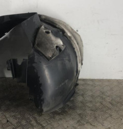 Pare boue avant droit PEUGEOT 5008 1