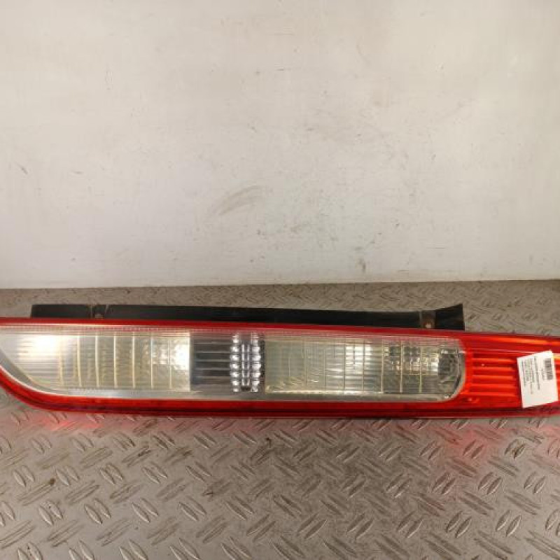 Feu arriere principal droit (feux) FORD FOCUS 2