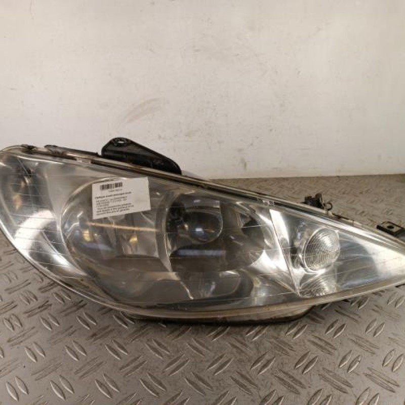 Optique avant principal droit (feux)(phare) PEUGEOT 206