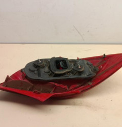 Feu arriere principal droit (feux) OPEL CORSA D Photo n°3