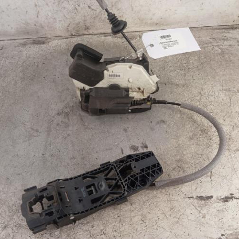 Serrure arriere droit VOLKSWAGEN POLO 5 Serrure arriere droit VOLKSWAGEN POLO 5