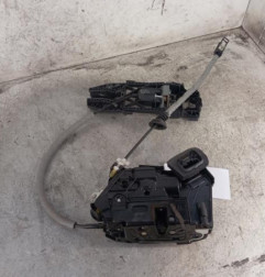 Serrure avant droit VOLKSWAGEN POLO 5