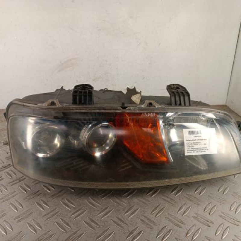 Optique avant principal droit (feux)(phare) FIAT PUNTO 2