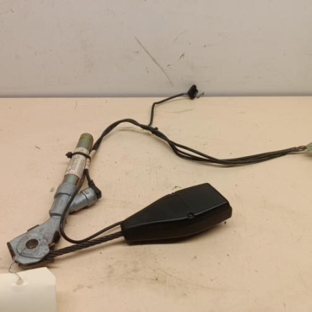 Attache ceinture avant gauche RENAULT CLIO 2 Photo n°1