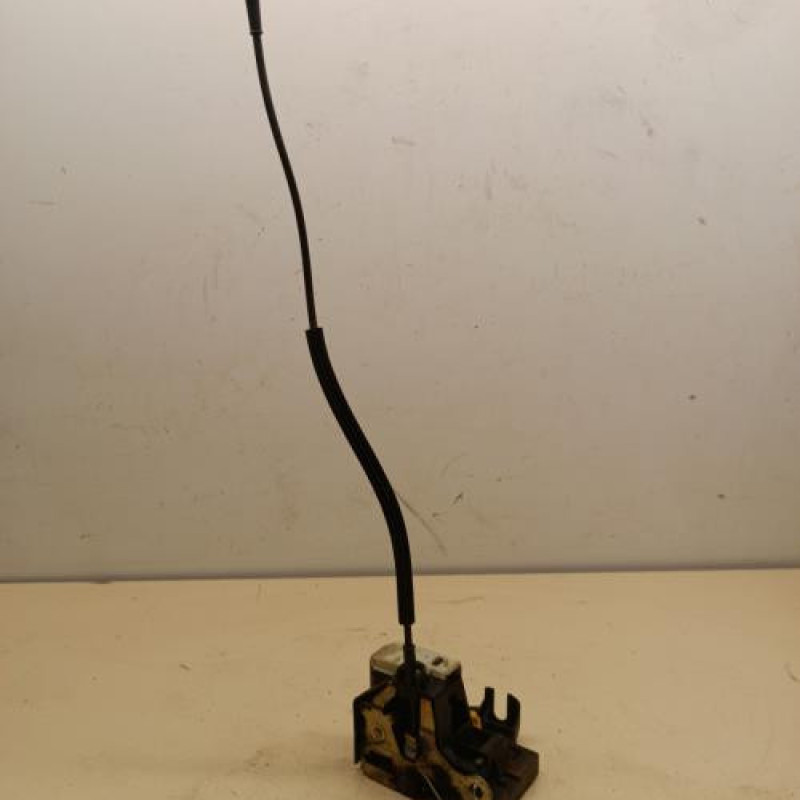 Serrure avant gauche RENAULT CLIO 2 Serrure avant gauche RENAULT CLIO 2
