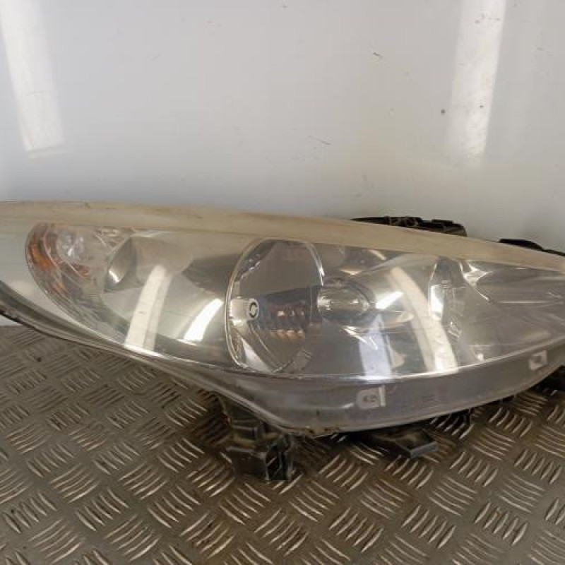Optique avant principal droit (feux)(phare) PEUGEOT 207
