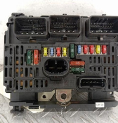Boitier servitude moteur (BSM) PEUGEOT 407 Photo n°1