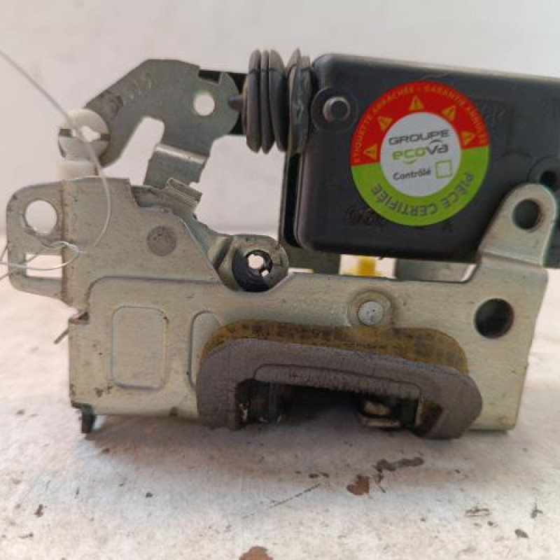 Serrure arriere gauche DACIA DUSTER 1 Serrure arriere gauche DACIA DUSTER 1