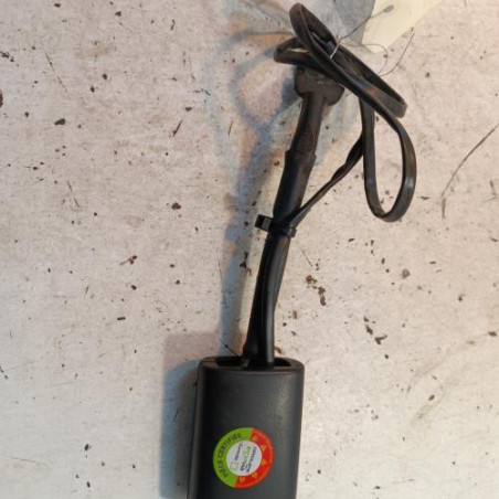 Attache ceinture avant gauche ALFA ROMEO GT Photo n°1
