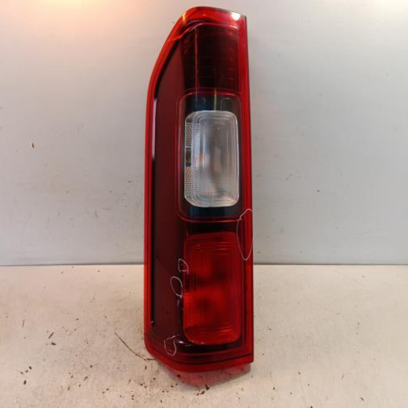 Feu arriere principal gauche (feux) RENAULT TRAFIC 3 COURT