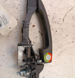 Poignee porte avant gauche RENAULT TRAFIC 3 COURT