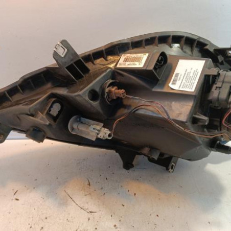 Optique avant principal droit (feux)(phare) RENAULT TRAFIC 2