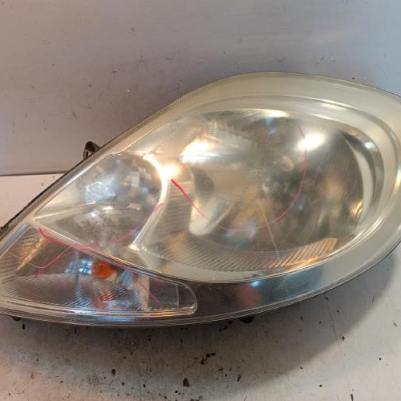 Optique avant principal gauche (feux)(phare) RENAULT TRAFIC 2
