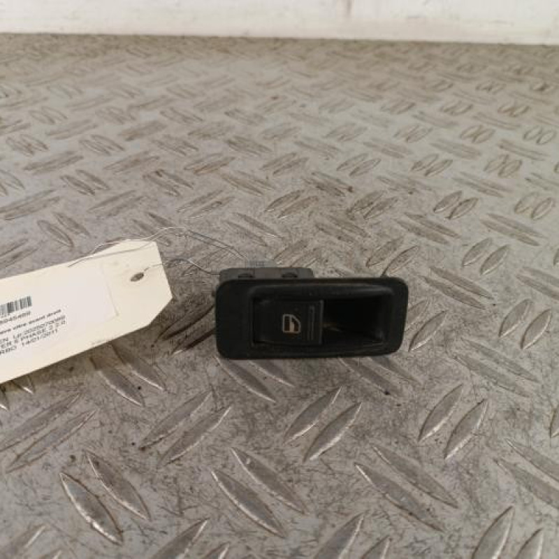 Interrupteur de leve vitre avant droit VOLKSWAGEN TRANSPORTER 5