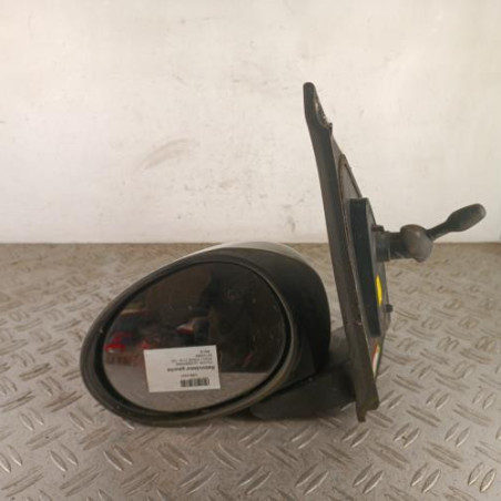 Retroviseur gauche TOYOTA AYGO 1 Photo n°1