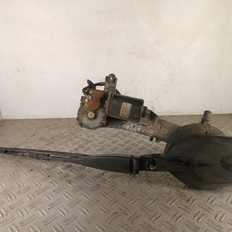 Moteur essuie glace avant MERCEDES CLASSE C 202 Moteur essuie glace avant MERCEDES CLASSE C 202