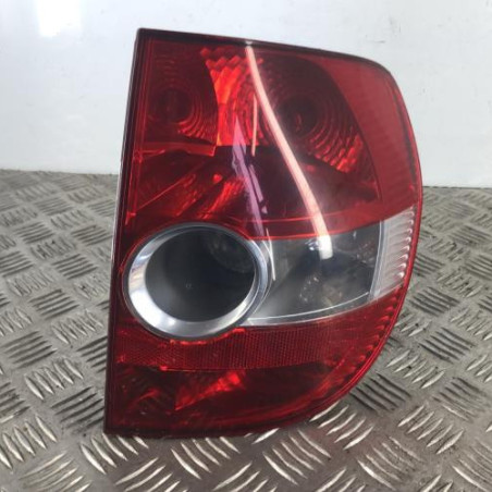 Feu arriere principal droit (feux) VOLKSWAGEN FOX Photo n°1
