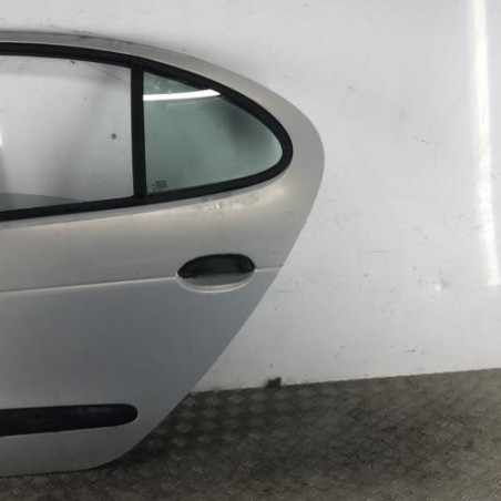 Porte arriere gauche RENAULT MEGANE 1
