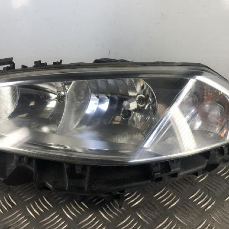 Optique avant principal gauche (feux)(phare) RENAULT MEGANE 2