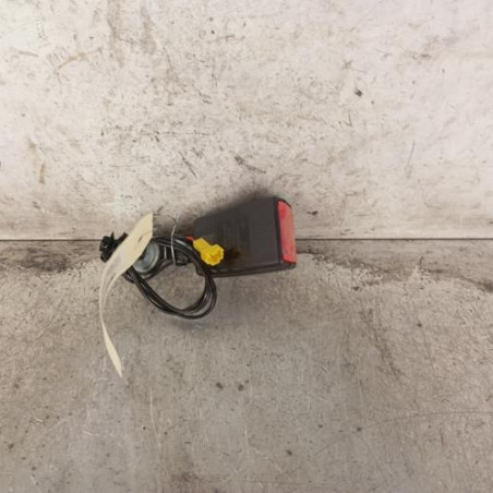 Attache ceinture avant droit RENAULT TWINGO 3 Photo n°1