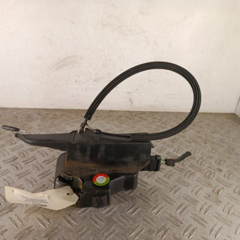 Serrure avant droit MERCEDES CLASSE M 163