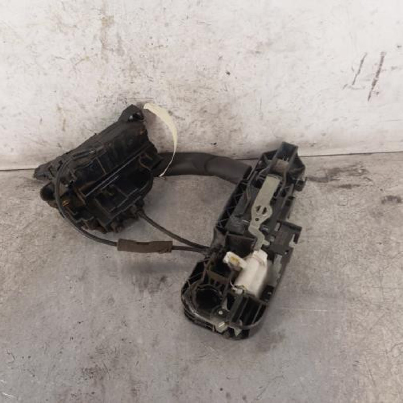 Serrure avant gauche RENAULT GRAND SCENIC 3 Serrure avant gauche RENAULT GRAND SCENIC 3