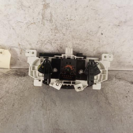 Commande chauffage RENAULT TWINGO 3 Photo n°1