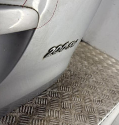 Malle/Hayon arriere PEUGEOT 206