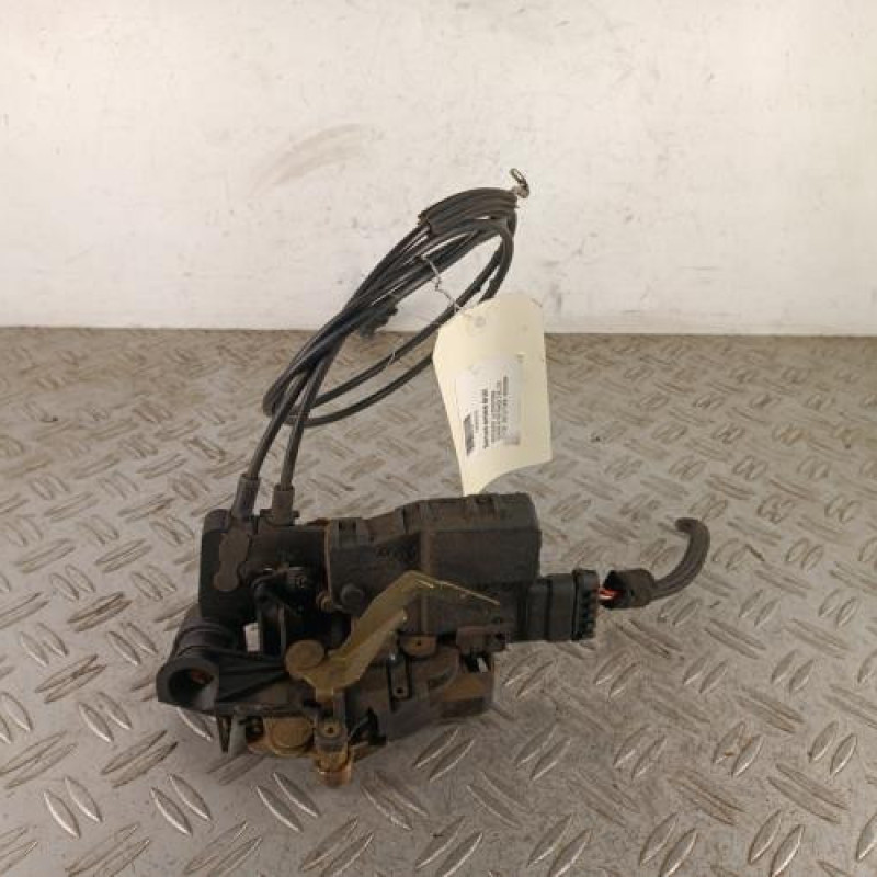 Serrure arriere droit MERCEDES CLASSE M 163