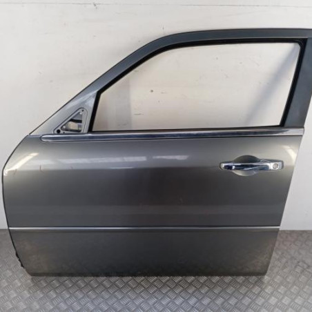 Porte avant gauche CHRYSLER 300C Photo n°1