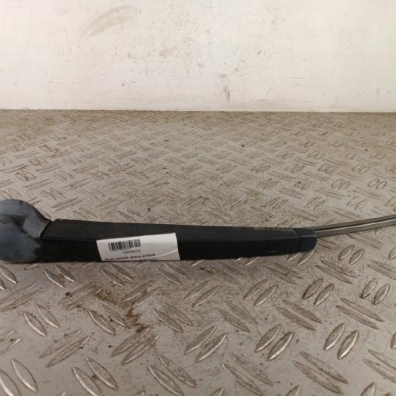 Bras essuie glace arriere VOLKSWAGEN GOLF 7