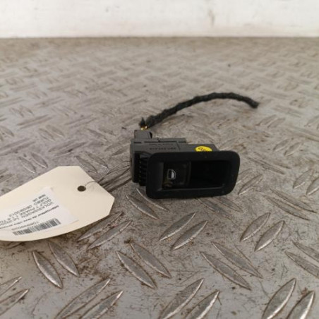 Interrupteur de leve vitre arriere droit VOLKSWAGEN GOLF 7 Photo n°1