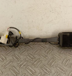 Attache ceinture avant droit PEUGEOT 308 1 SW Photo n°1