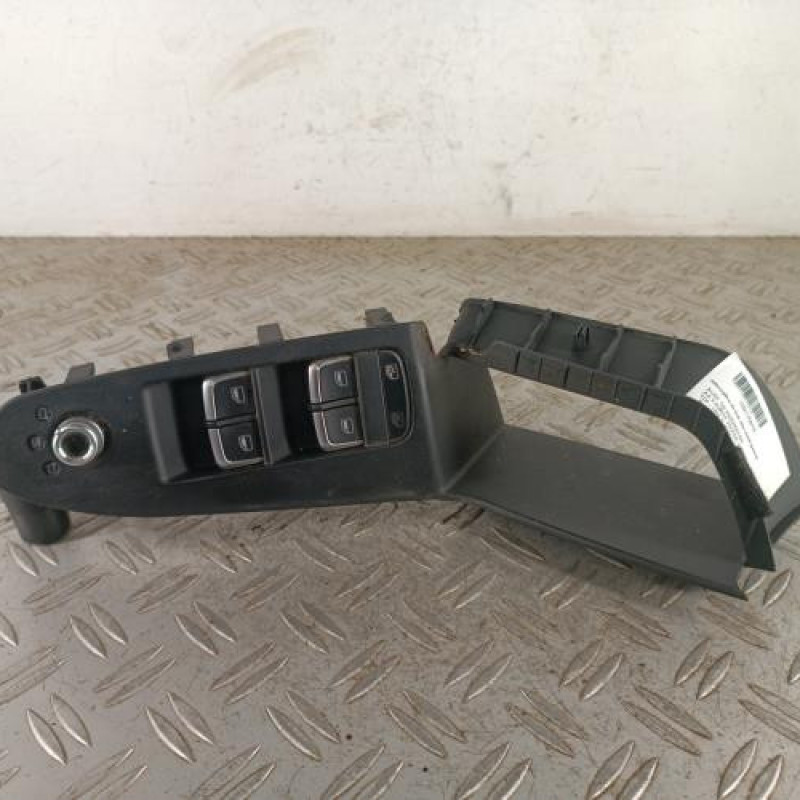 Interrupteur de leve vitre avant gauche AUDI A4 3